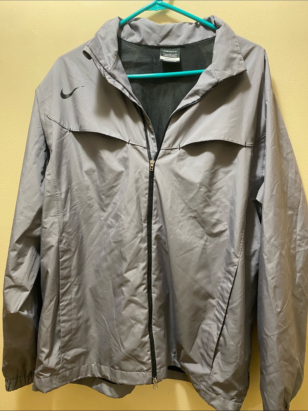 Nike Golf Men’s Gray Lightweight Full-Zip Jacket-Large Activewear Outerwear